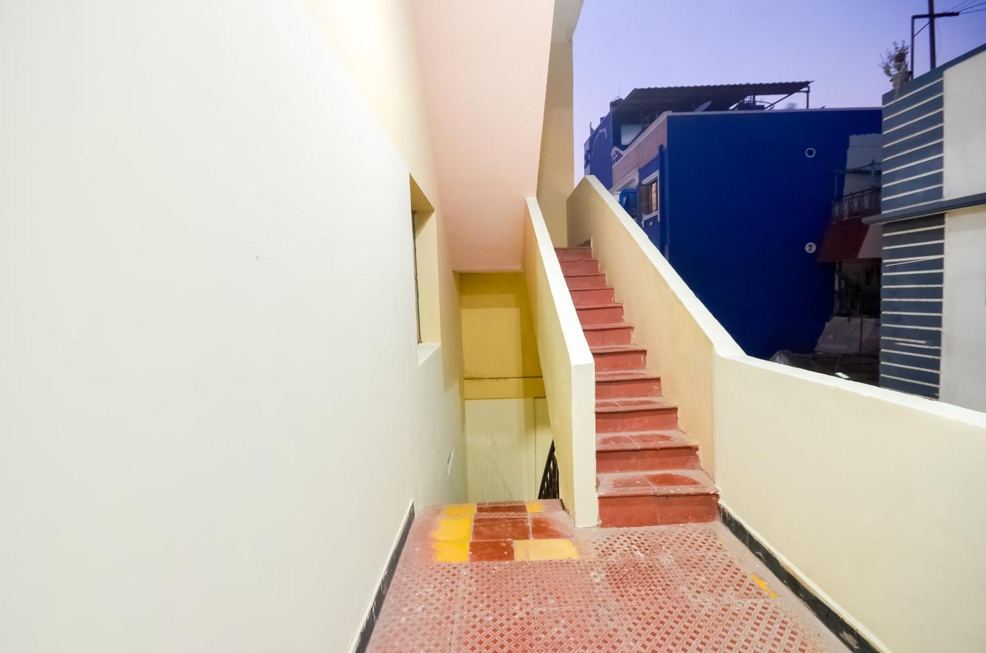 Hotel O Sri Murugan Lodge Coimbatore Eksteriør billede
