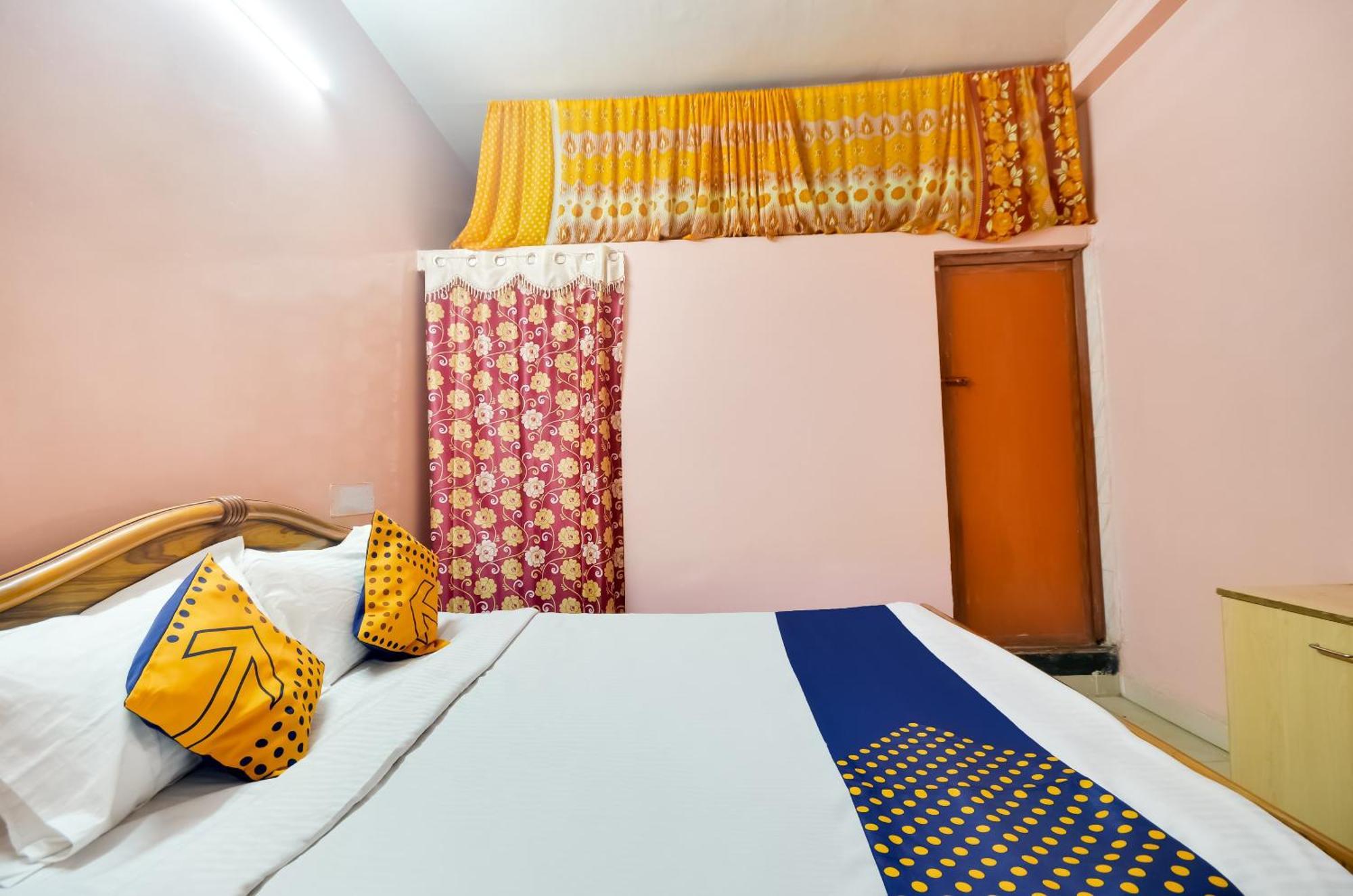 Hotel O Sri Murugan Lodge Coimbatore Eksteriør billede
