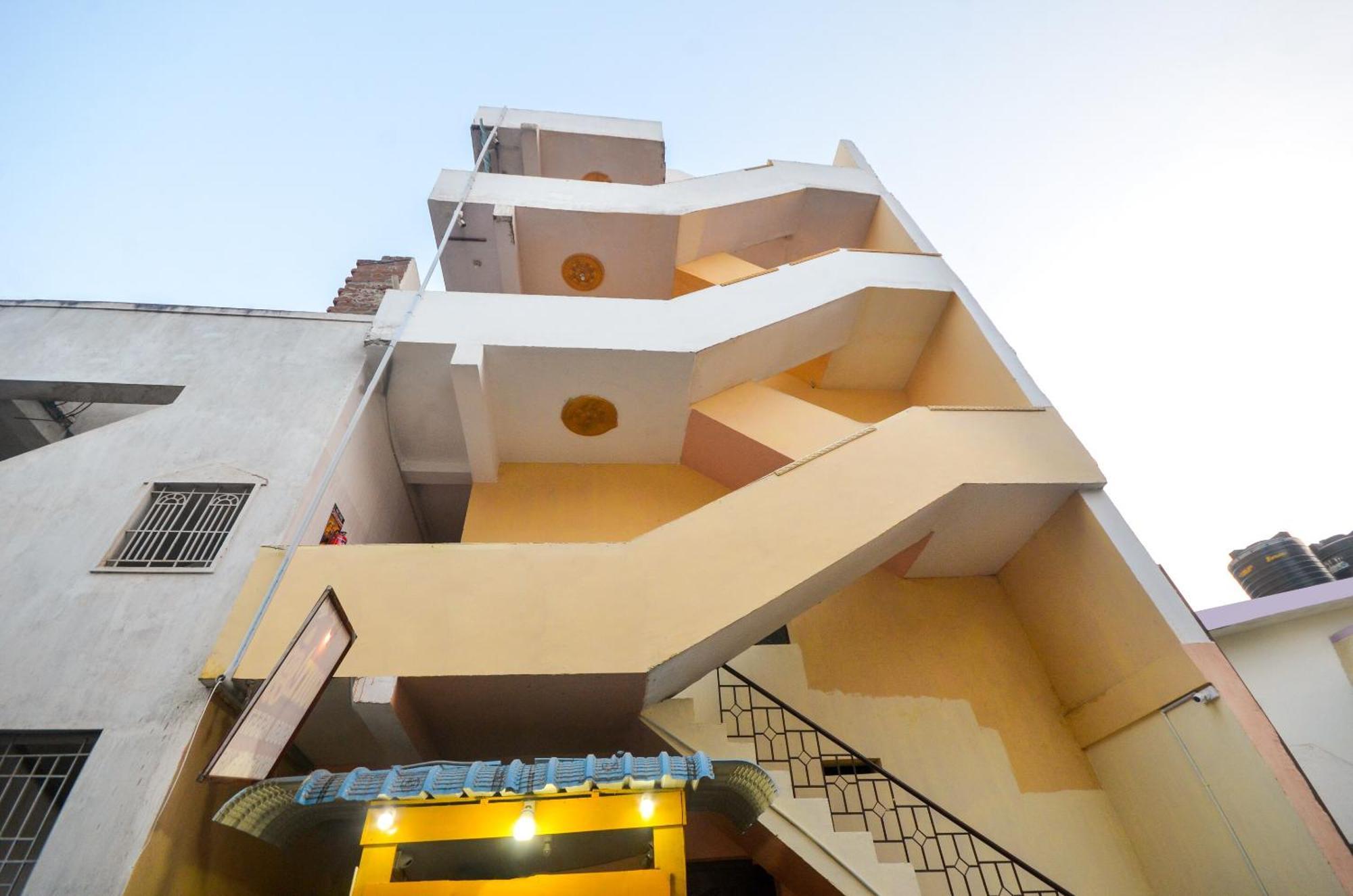 Hotel O Sri Murugan Lodge Coimbatore Eksteriør billede