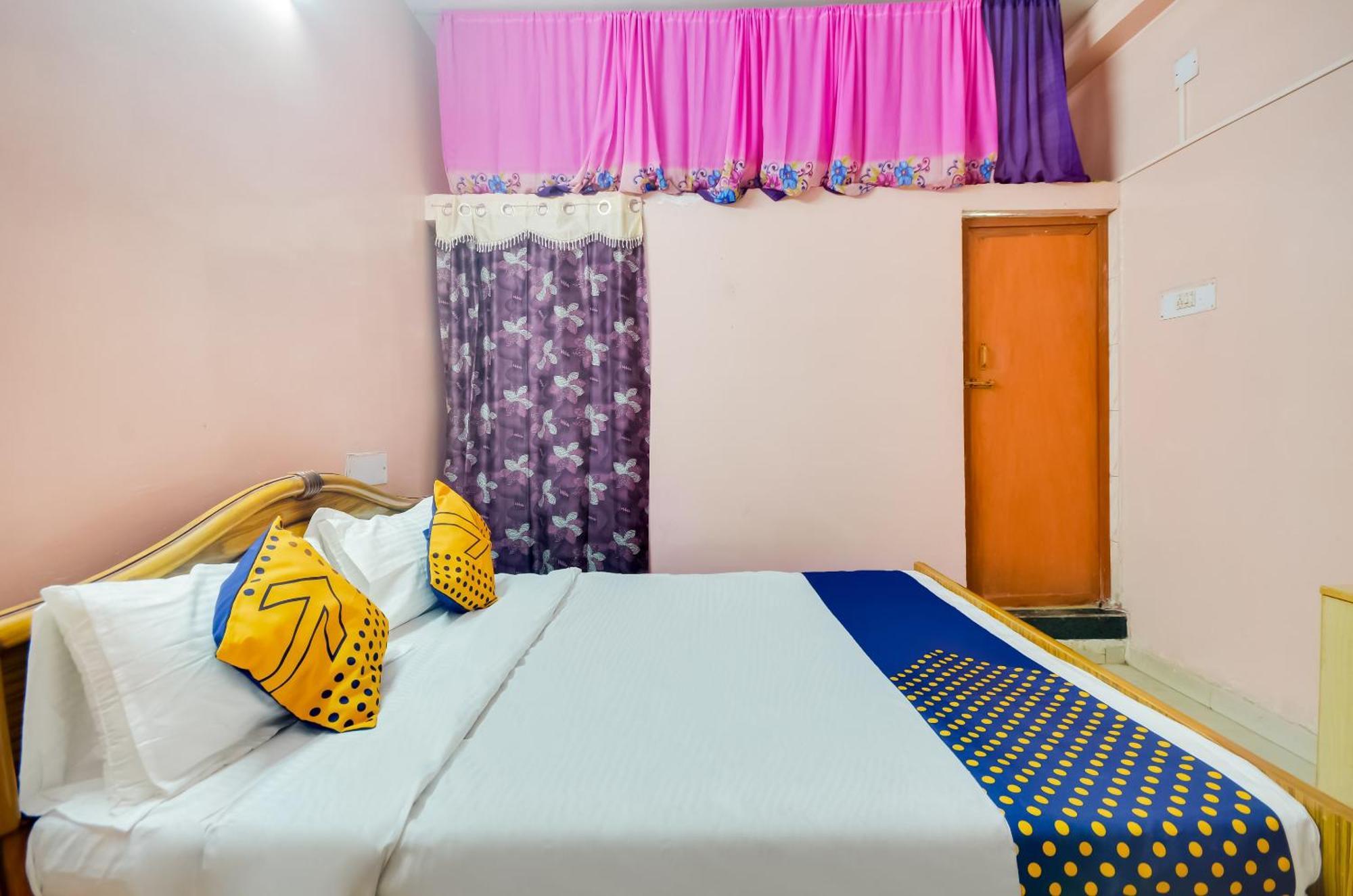 Hotel O Sri Murugan Lodge Coimbatore Eksteriør billede